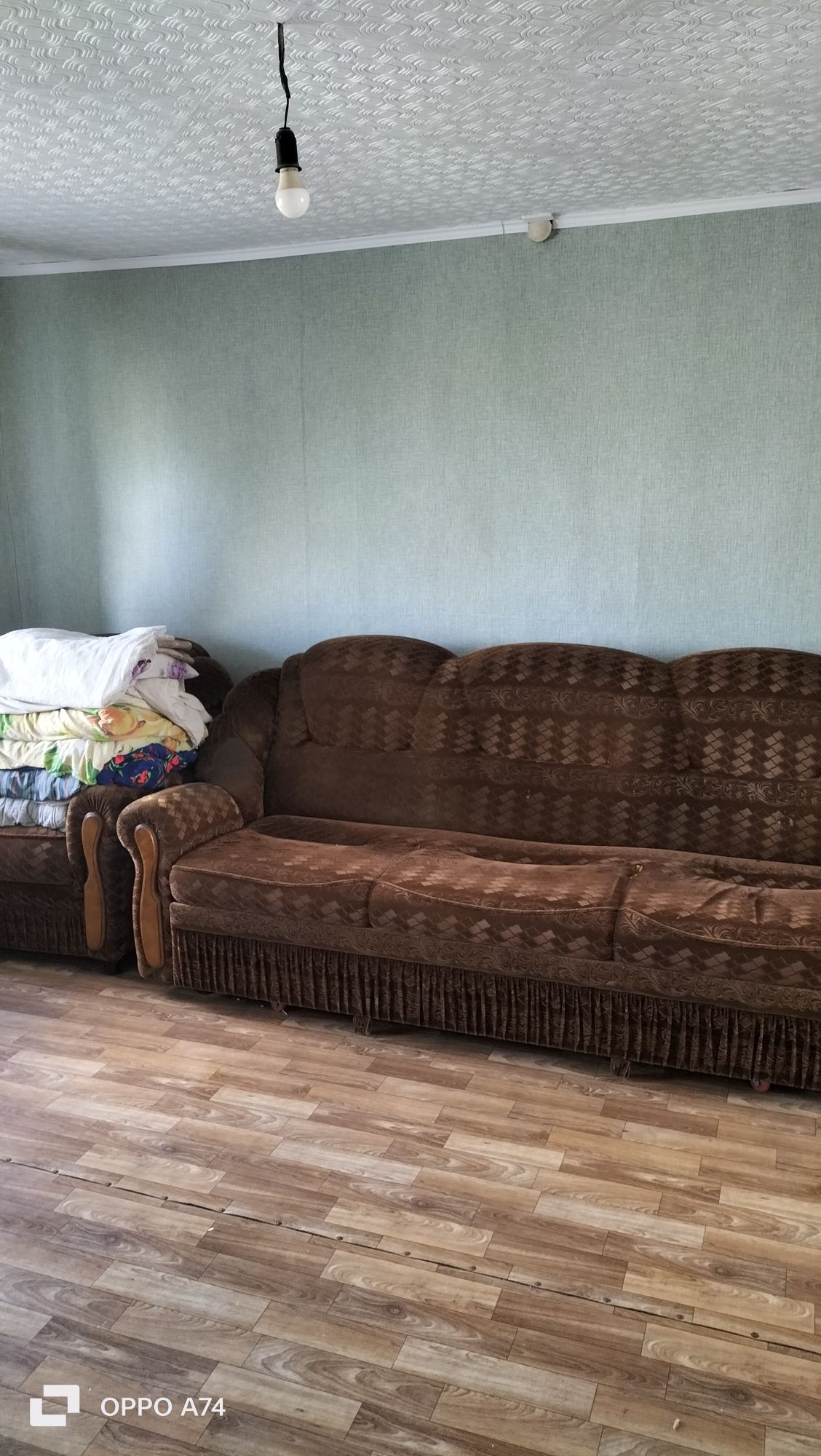Продам теплый дом из трёх комнат