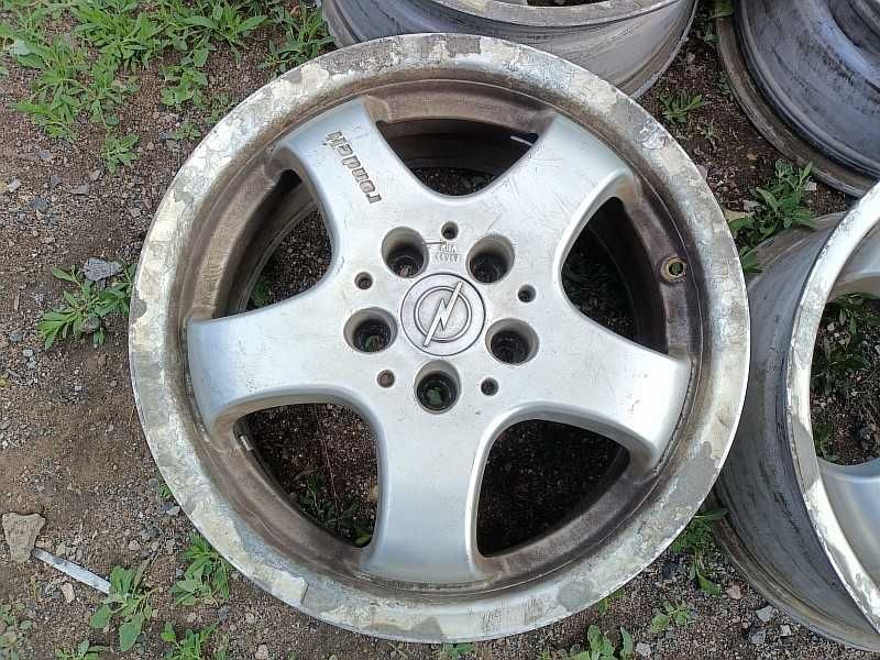 Продам оригинальные легкосплавные диски фирмы "Rondell" на Opel
