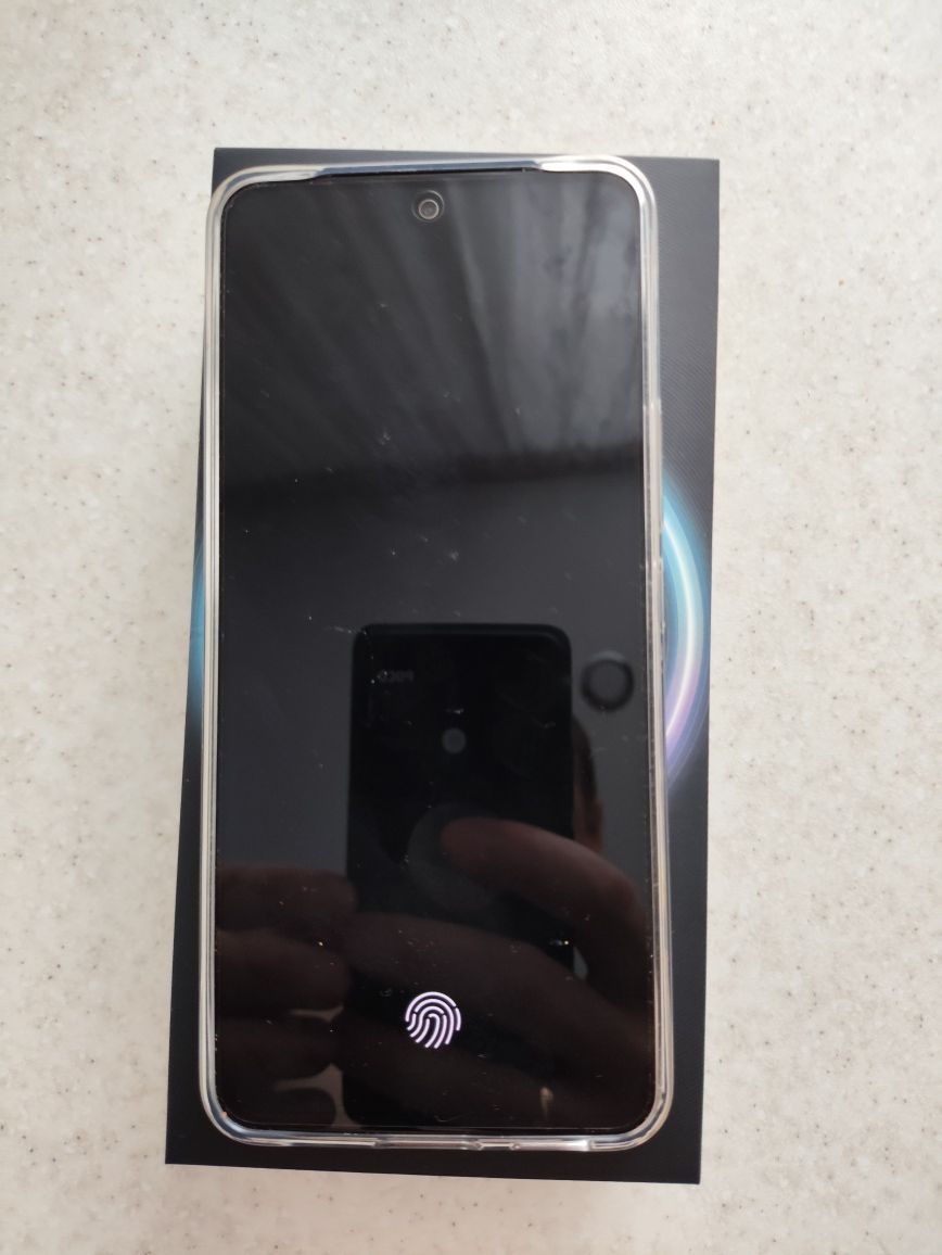 Телефон Vivo V 40 Lite
