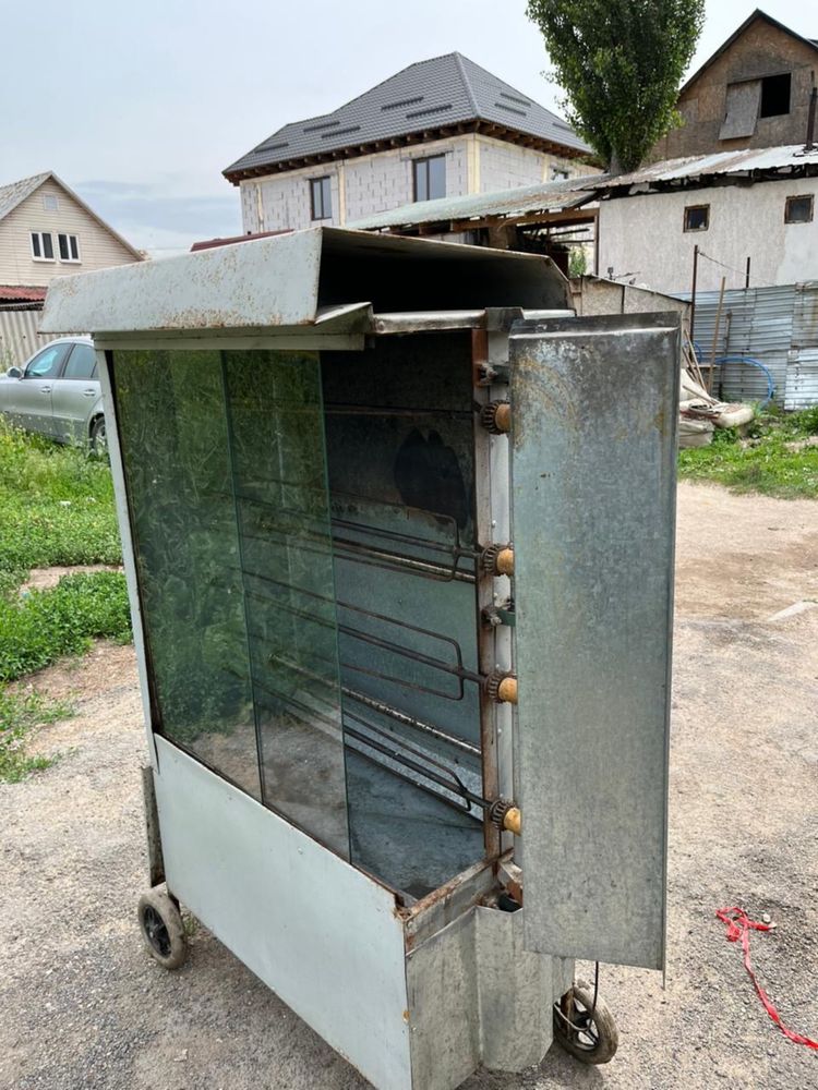 Гриль аппарат с газом  в новом состояние