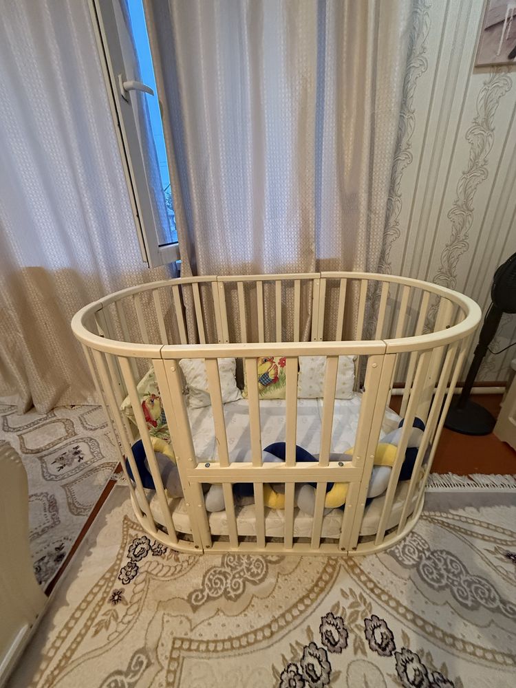 Продается манеж трансформер