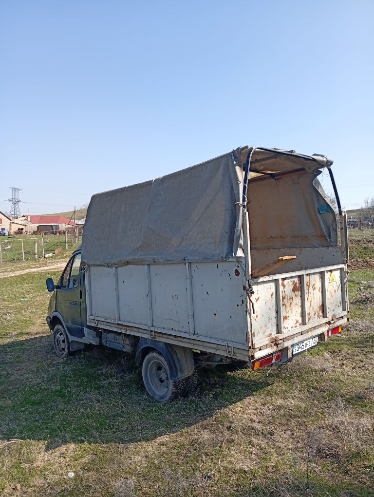 Продам газель бортовой
