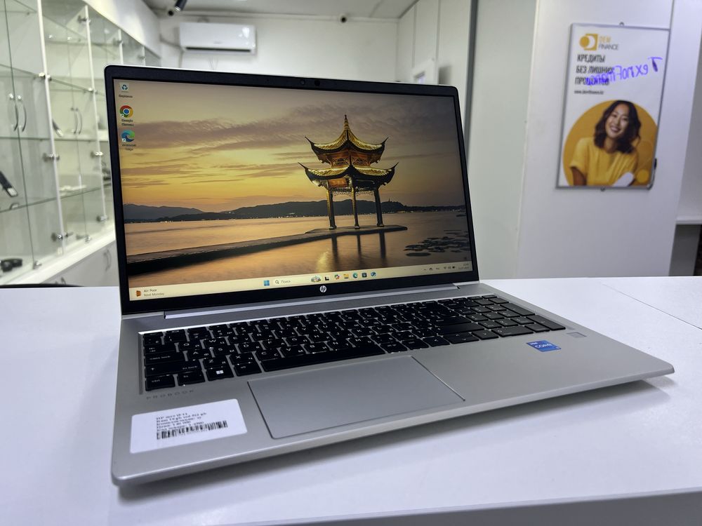 HP core i5-1135G7 Ram 16 gb ssd 512 gb