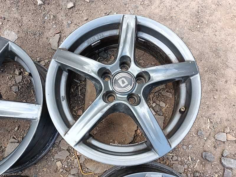 Продам оригинальные диски "Alutec" на автомашину Volkswagen Golf