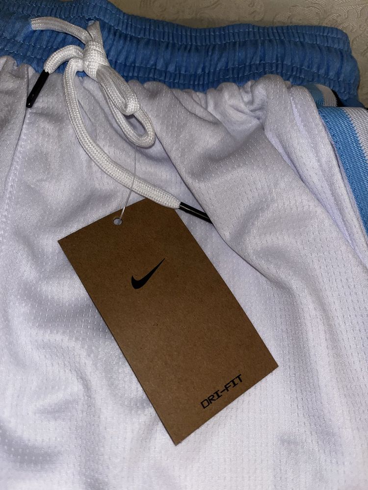 Nike shorts,L/XL/XL
