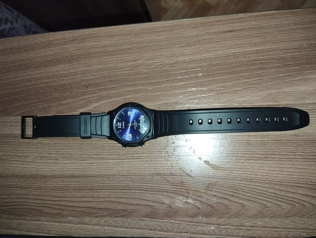 Продаю часы касио