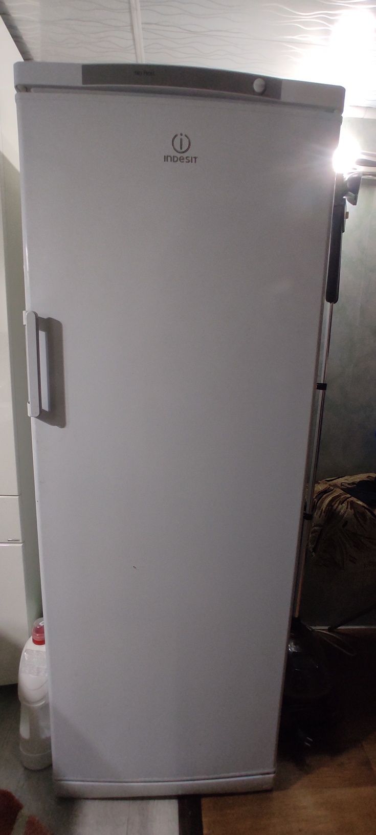 Продам морозильную камеру indesit , рабочая состояние отличное