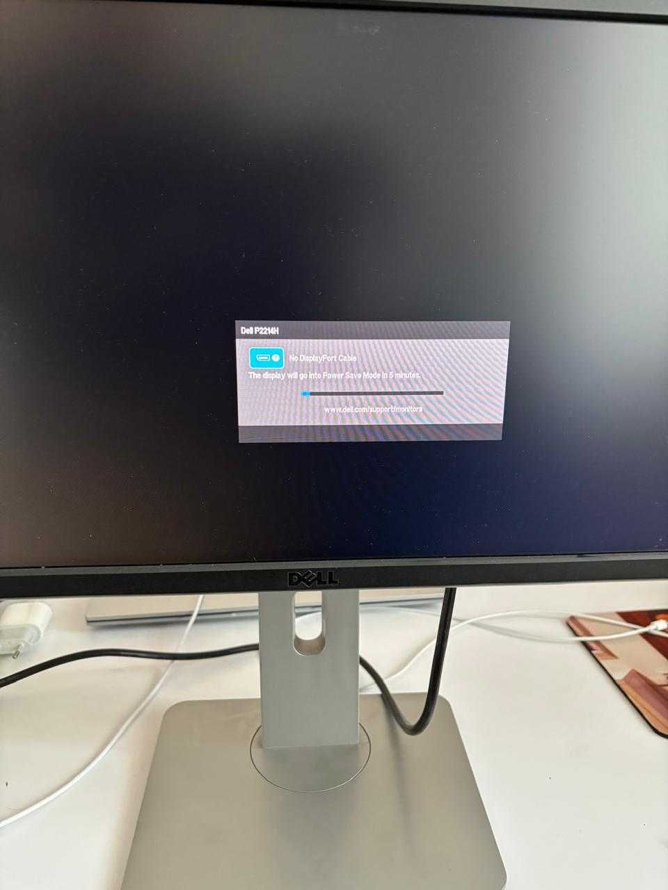 Монитор DELL в отличном состоянии