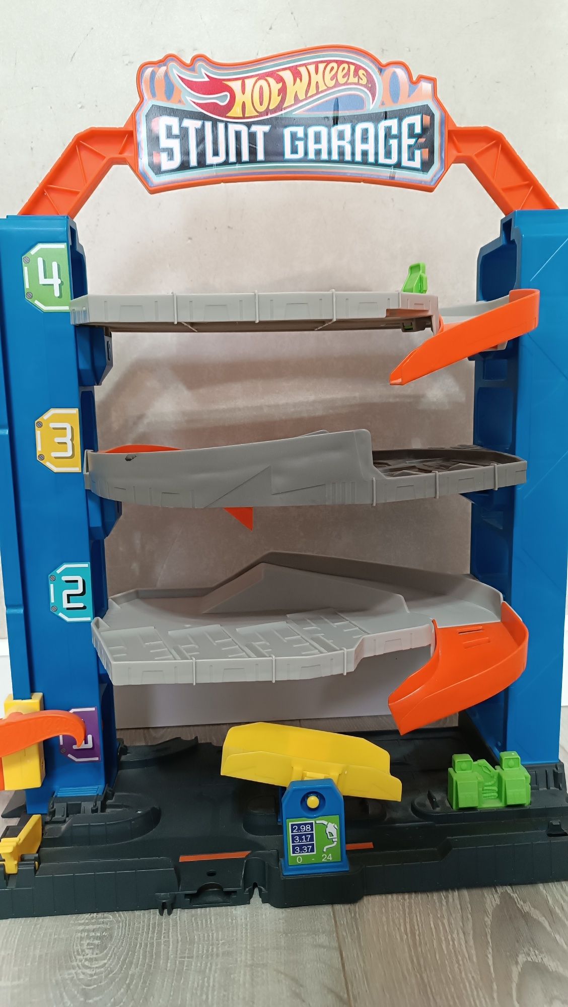 Hot wheels гараж парковка