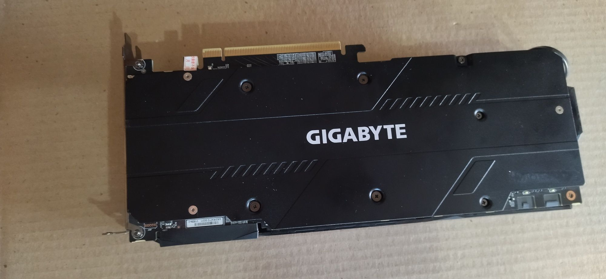 Видеокарта Gigabyte RTX 2080 super 8GB