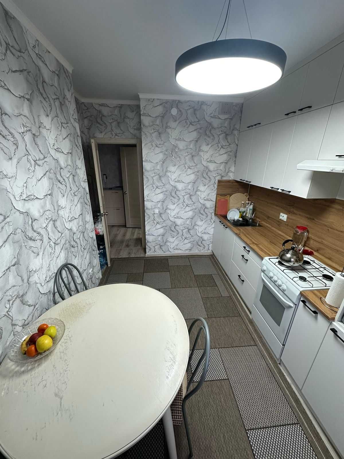 Продам 2х-ком квартиру в мкр Береке