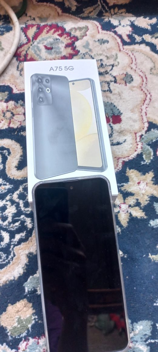 Samsung galaxy a75