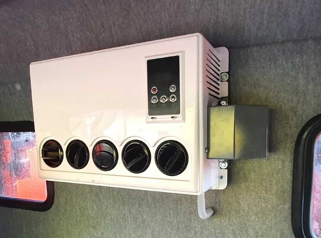 Парковочный электрический кондиционер UC-5 12V