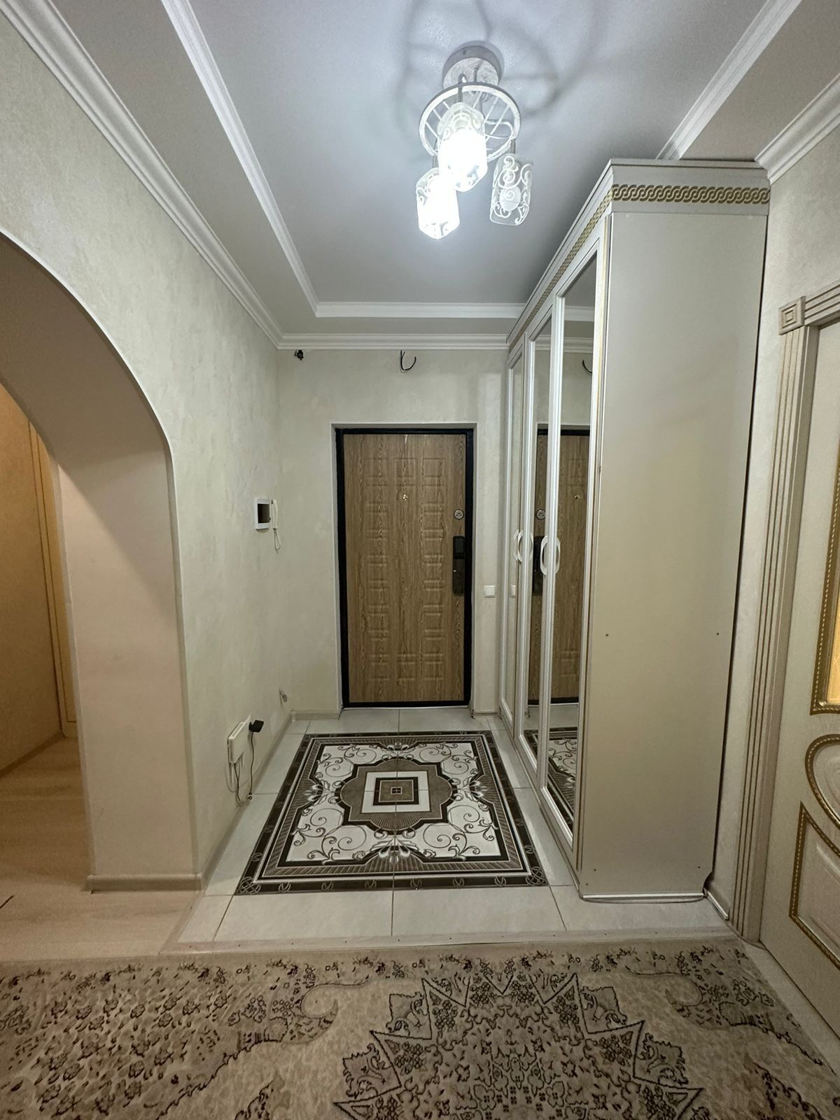 Продам 2х комнатную кыартиру