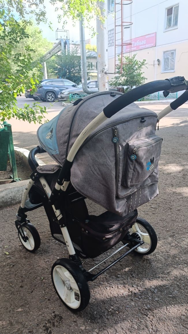 Продам детскую коляску