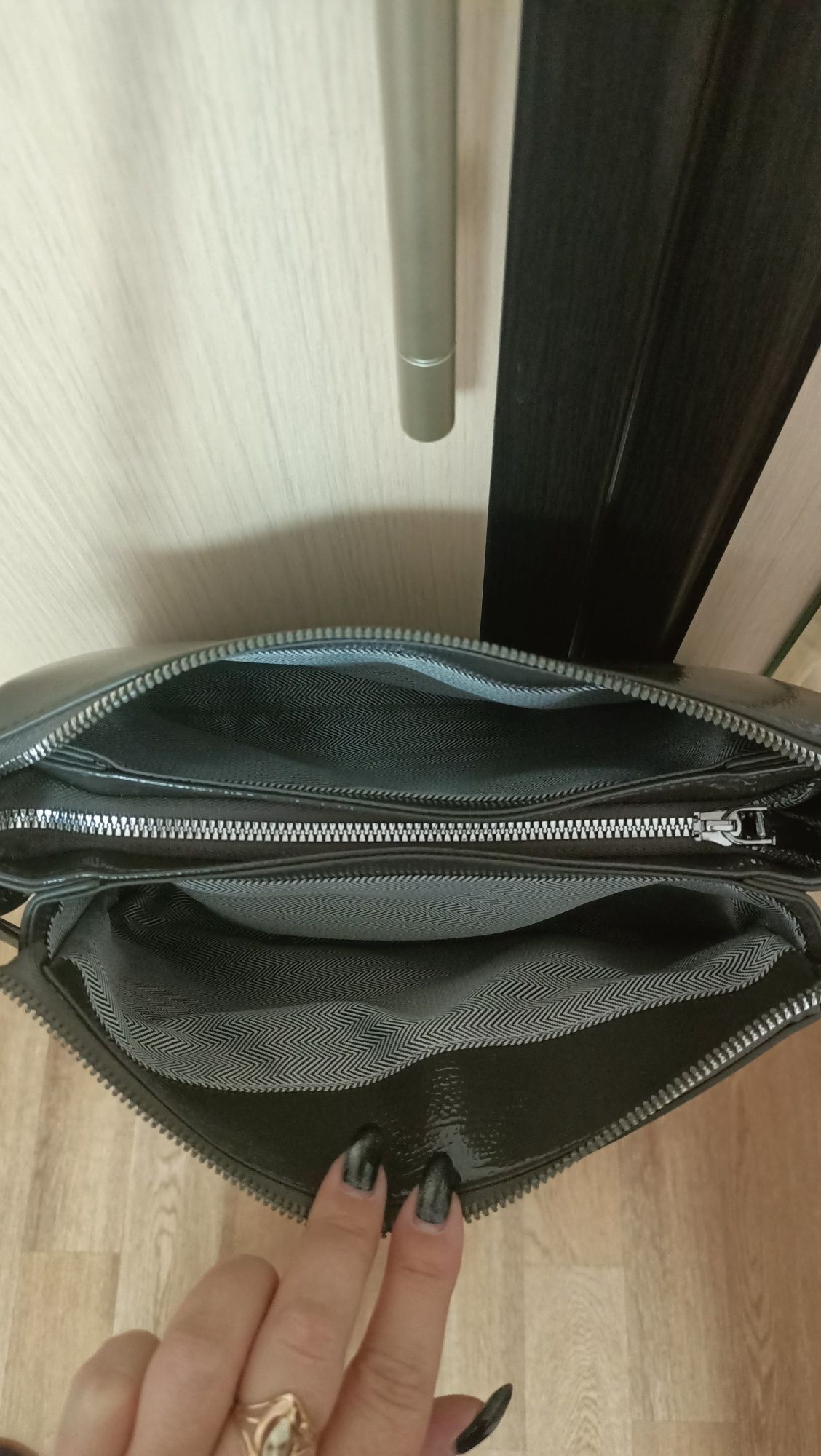 Продаю сумку женскую