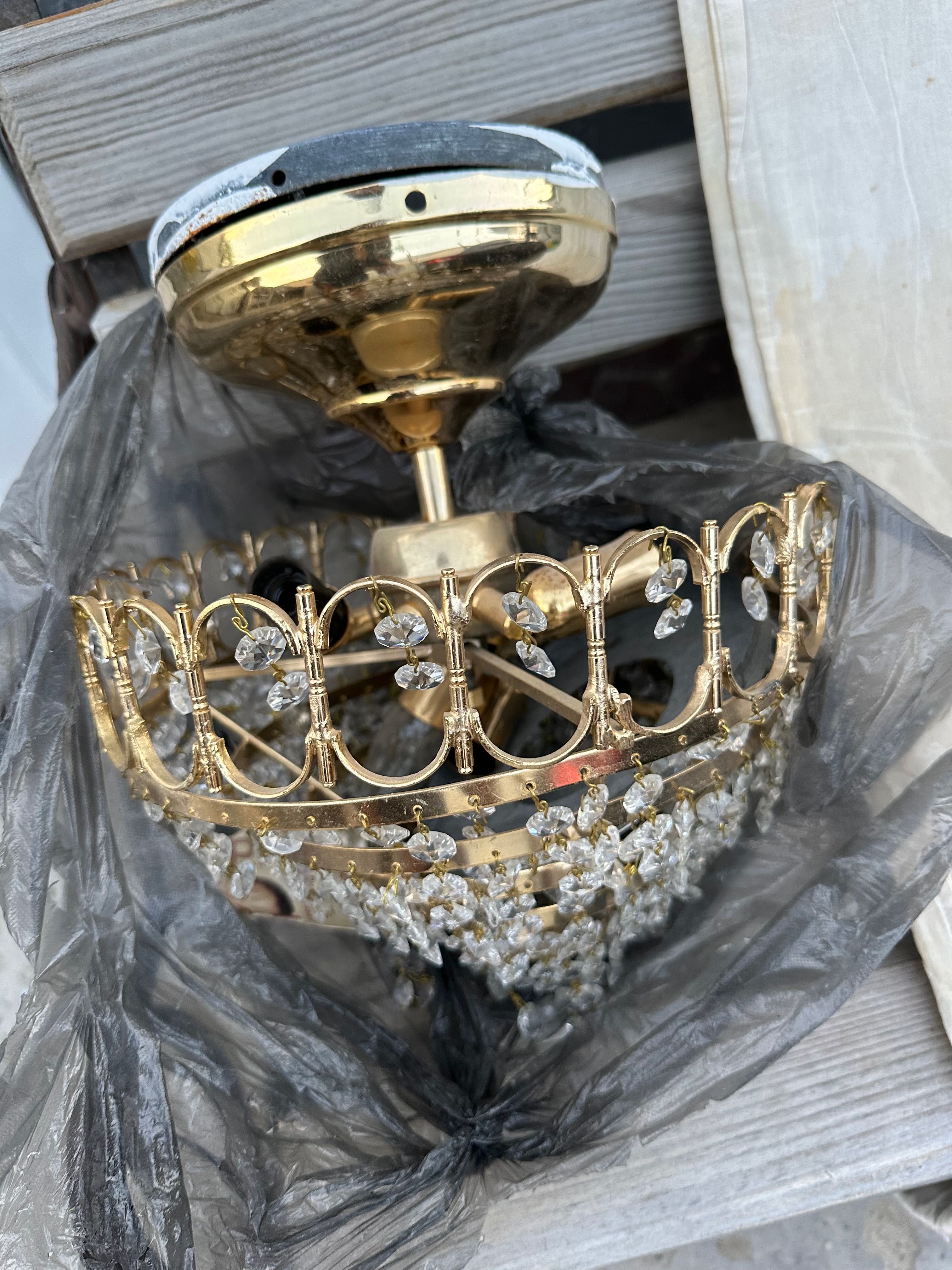 Люстра хрустальная