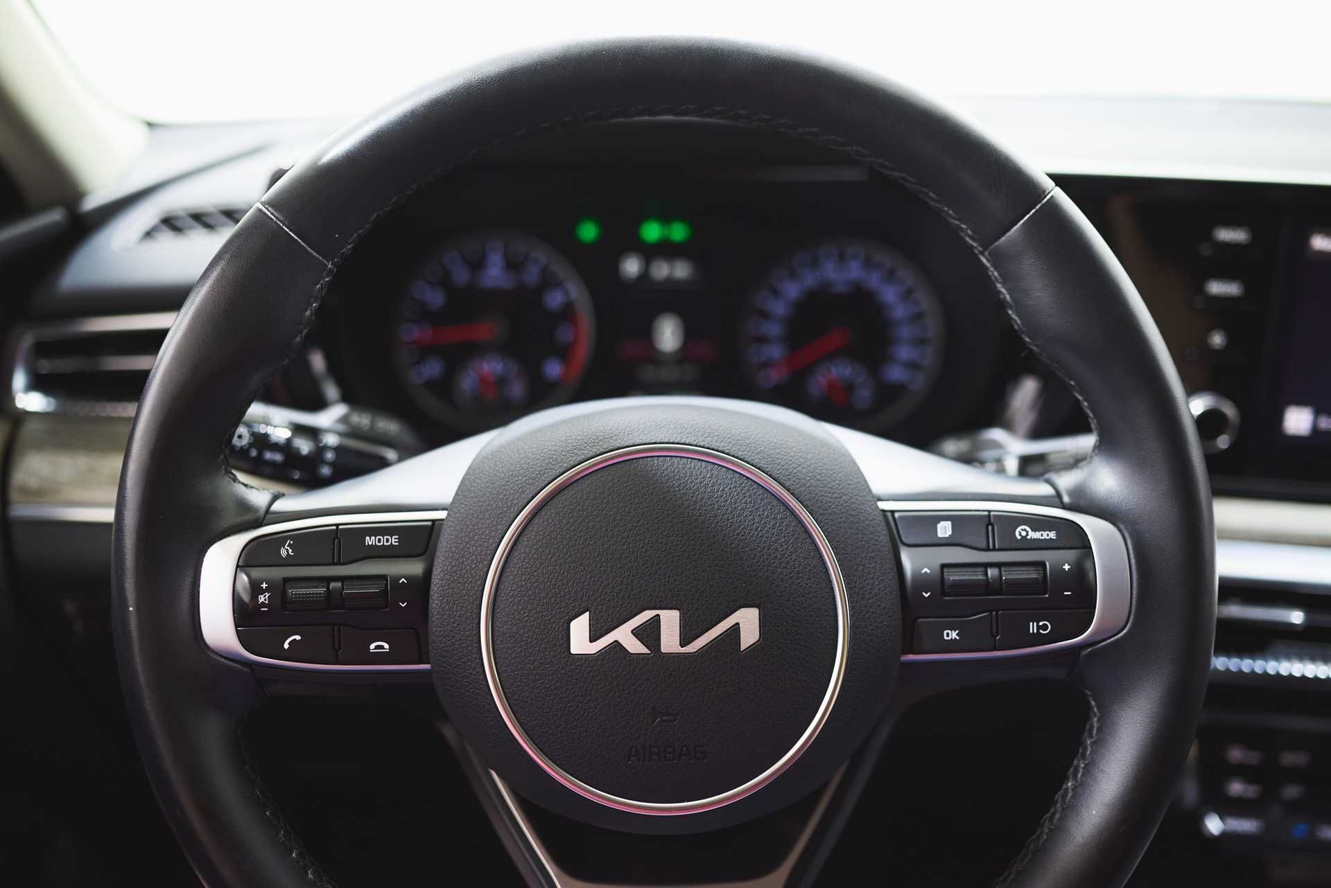 Kia k5 2023 года