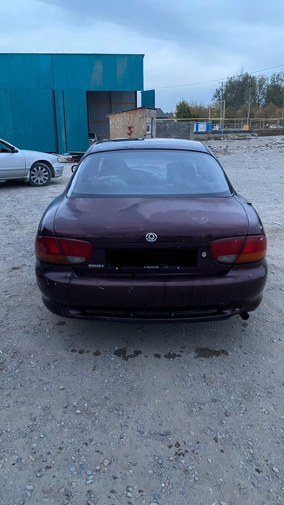 Mazda кседос 6 1995г