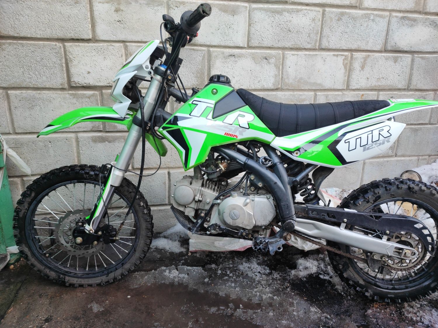 Срочьно продам питбайк Irbis TTR125R