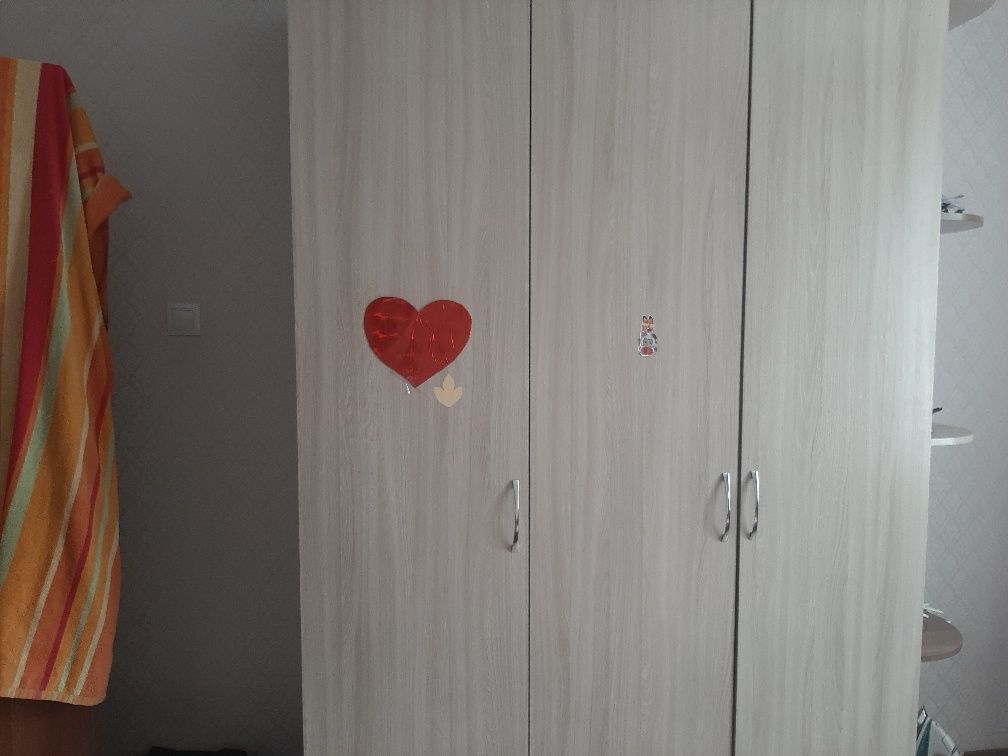 Продам шкаф для спальни