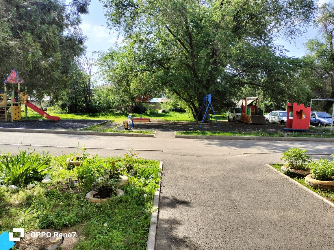 Срочно продам 2х комнатную квартиру