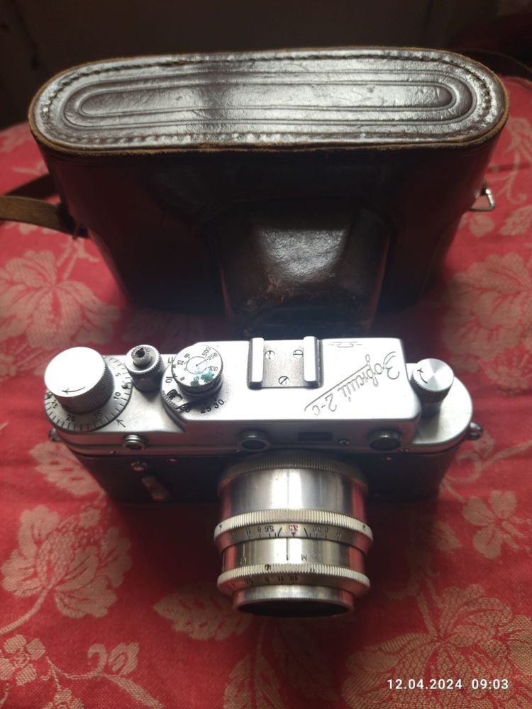 Продам Зоркий  2-С фотоаппарат