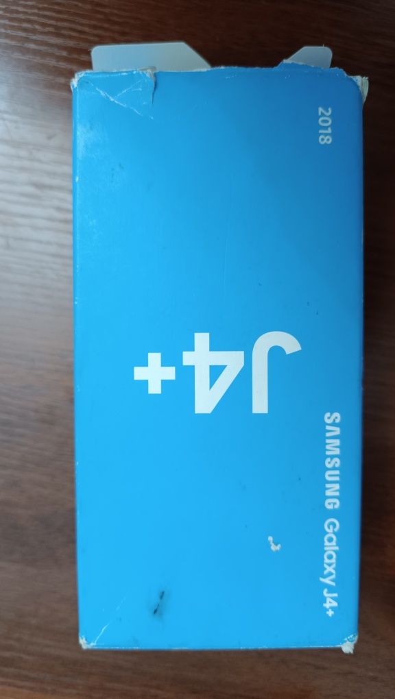Срочно продам Samsung J4+