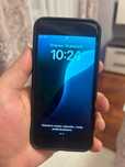 Продам IPhone SE 2020