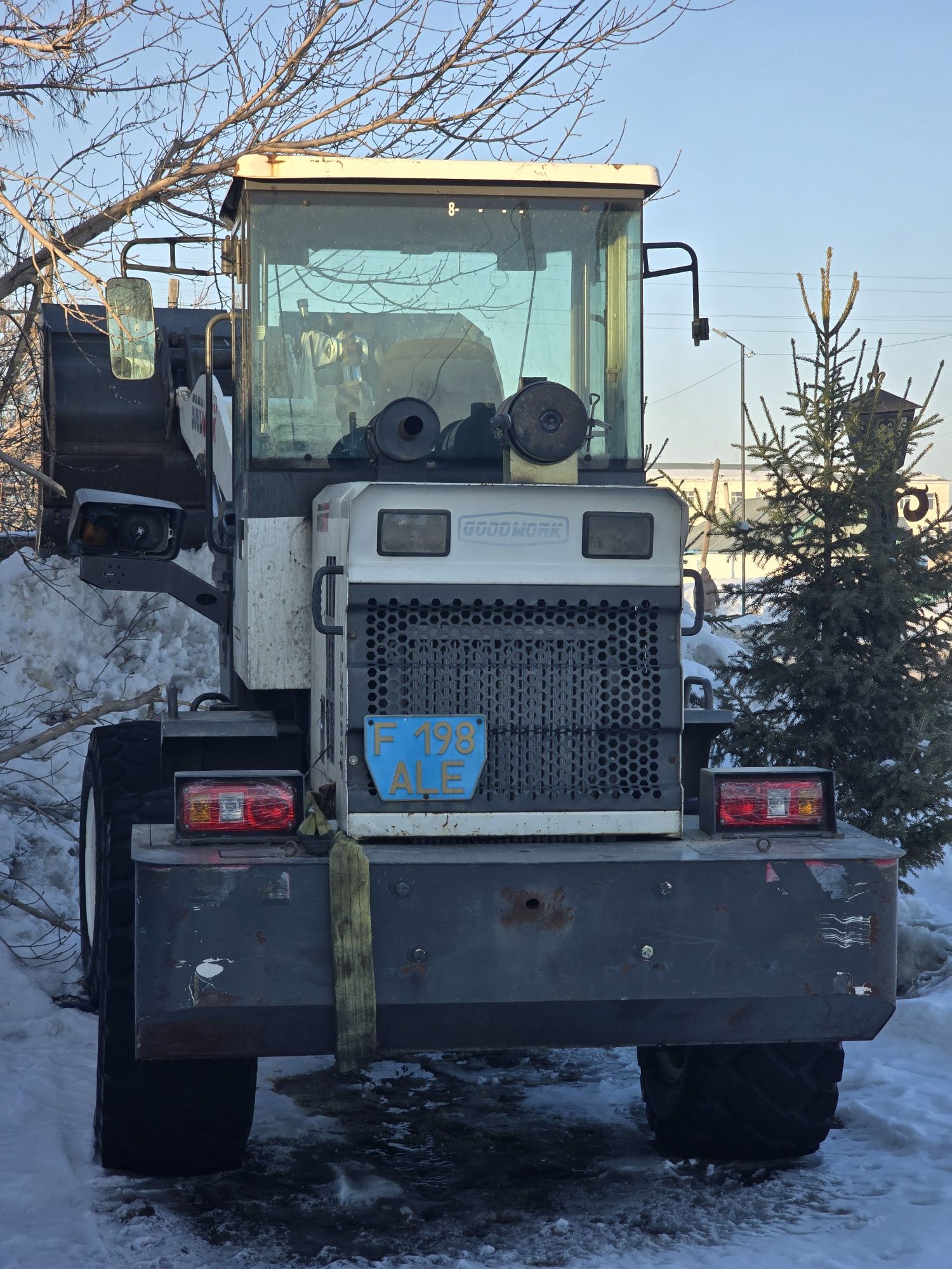 Погрузчик Goodworg LX280 F  1. 5 куб.