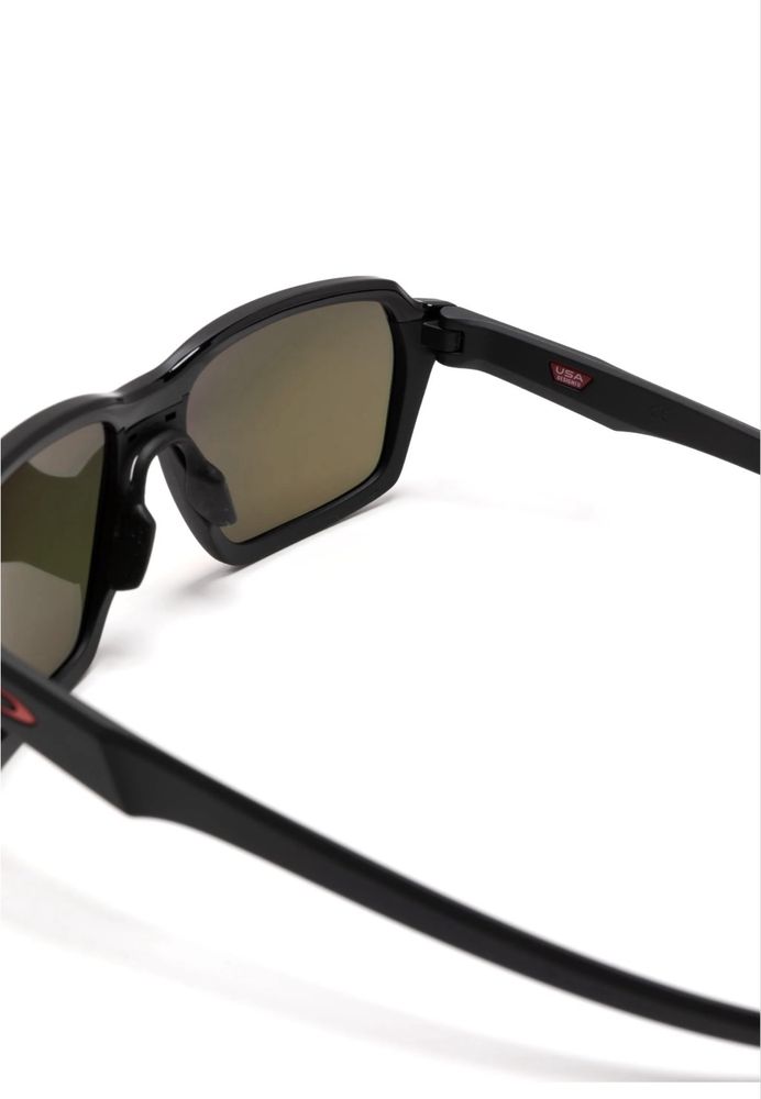 Продам очки Oakley Parlay