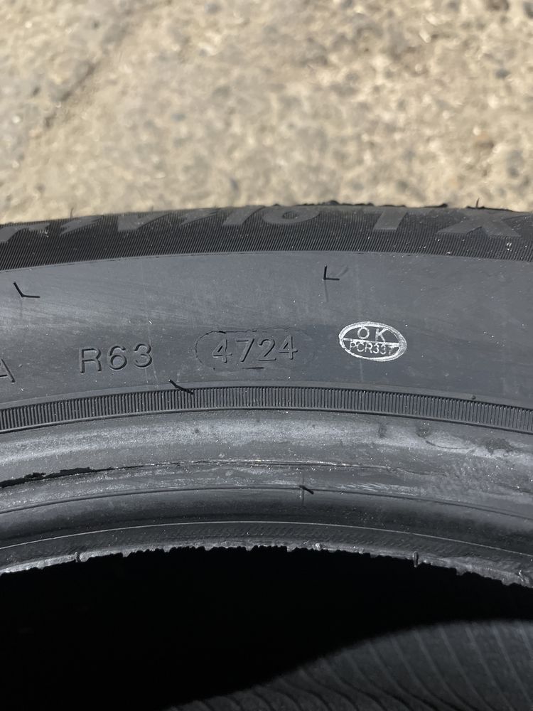 Tracmax 215/60 R16 TX5