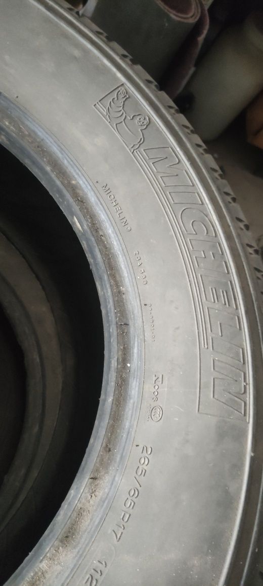 Б/у покрышки Michelin 265/65 R17