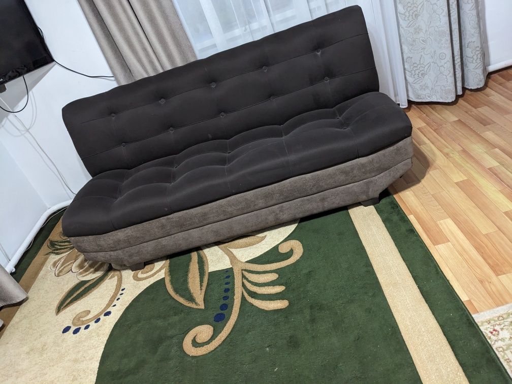 Продам диван раскладноц