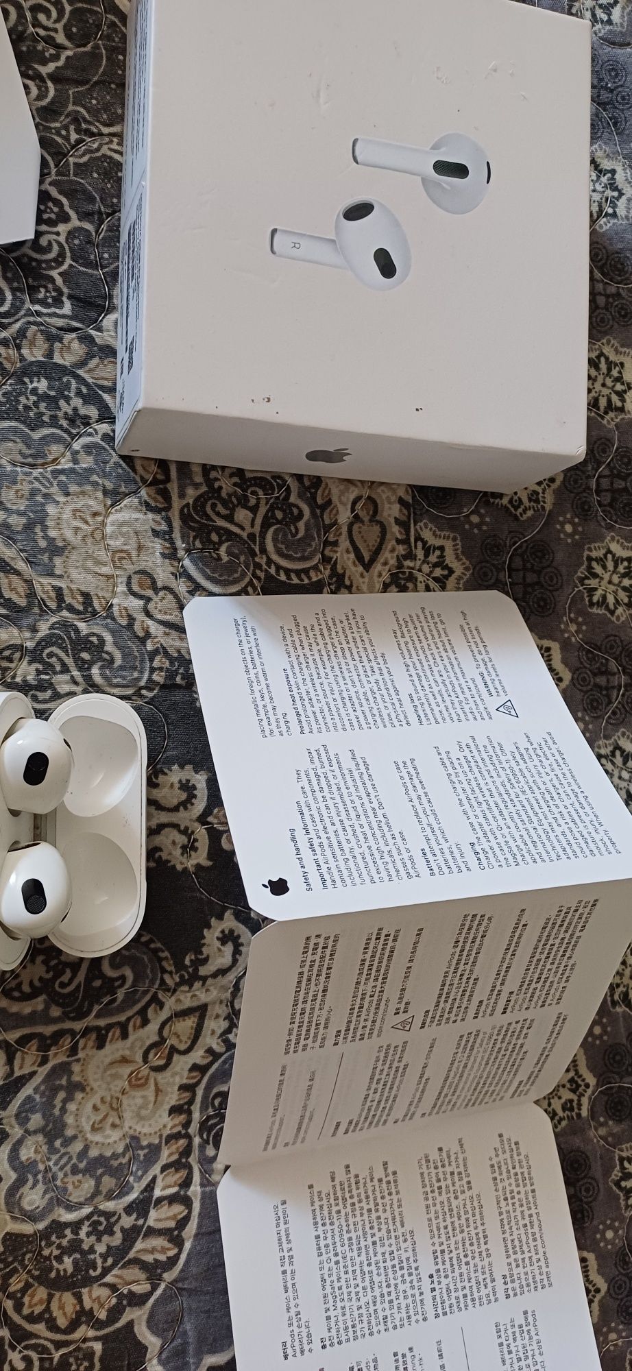 Airpods 3  Apple
