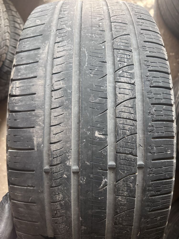 Шины 285/45R22 (2шт)
