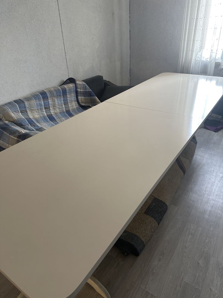 кухонный стол, гостевой стол