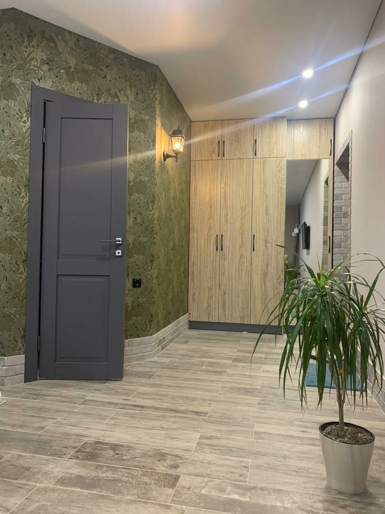 Квартира в новом доме, Байзакова 133