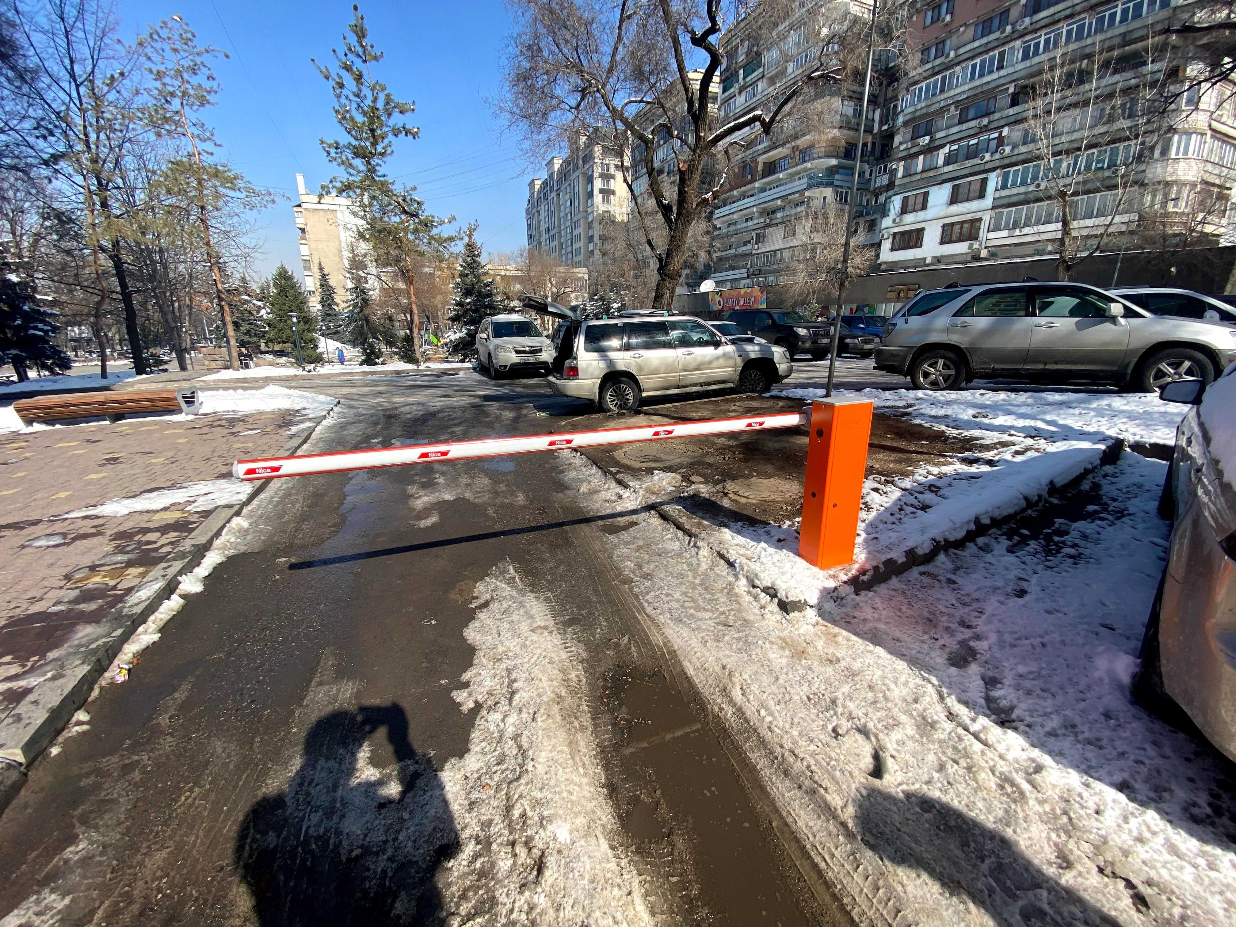 Комплексная установка шлагбаумов во дворы под ключ