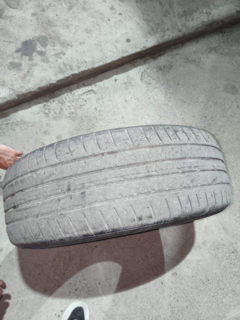 Продаю комплект летней резины HANKOOK VENTUS PRIME 2  225/60/R17