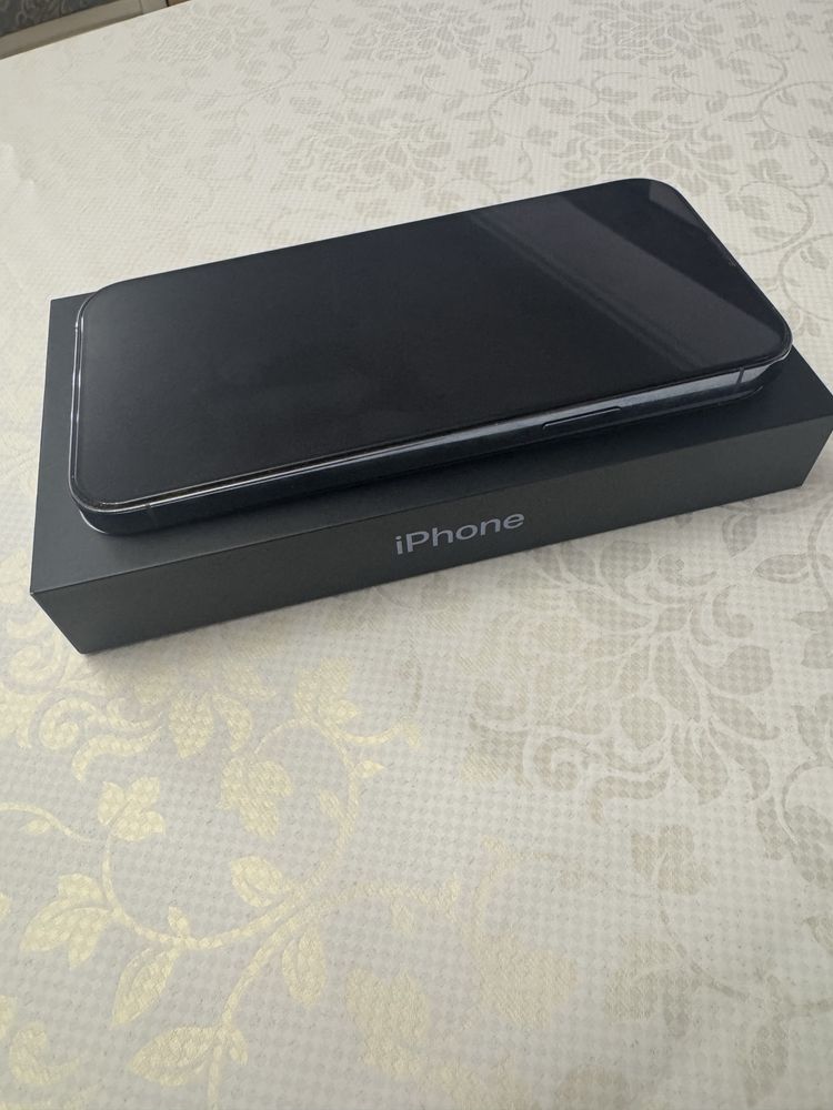 Продам Iphone 16 pro max 256gb