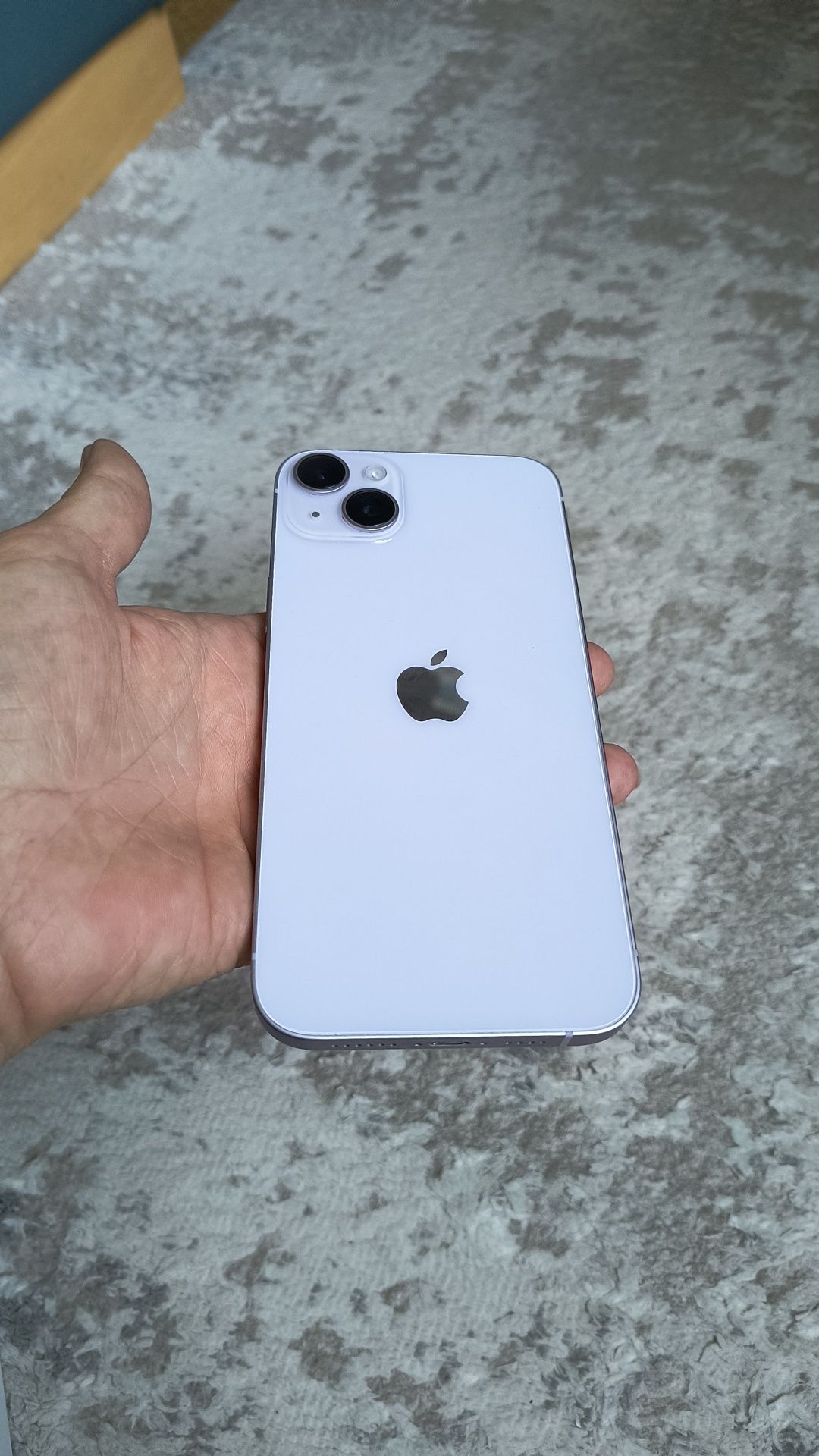 iPhone 14 plus в хорошем мостоянии