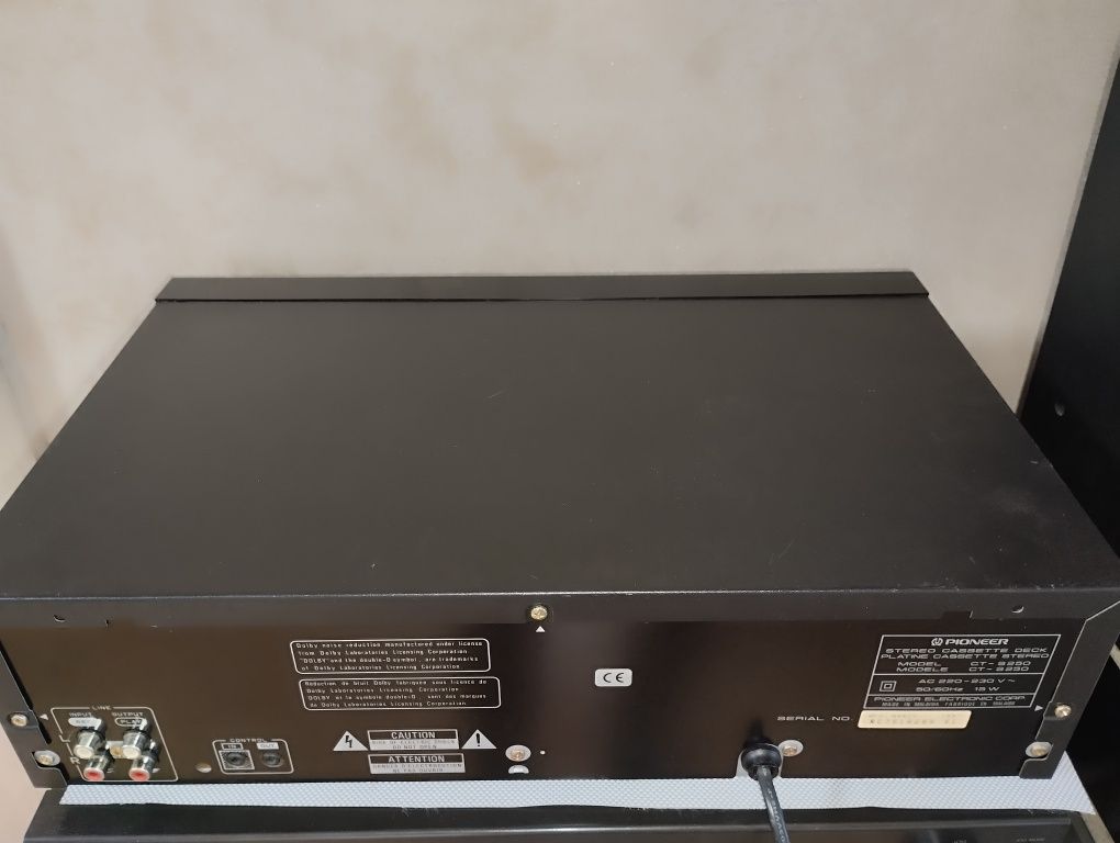 Касетная дека PIONEER CT- S 250