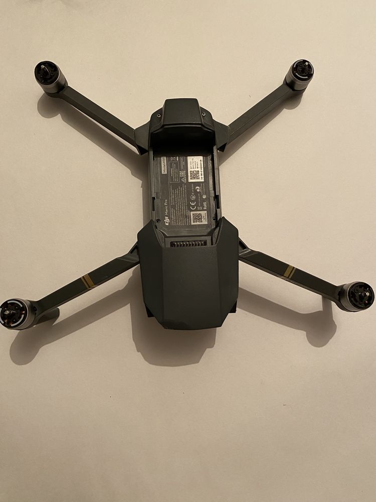 Продам Дрон Mavic PRO platinum видео съемка в формате 4K
