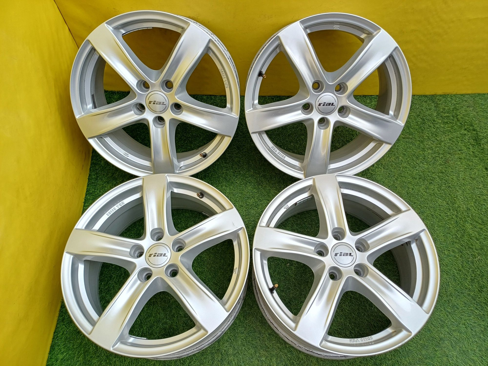 Диски R17 5×108 на Ford и другие.