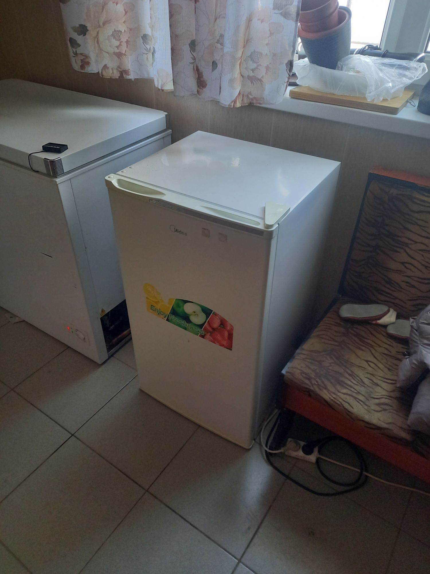 Продам холодильник! В рабочем состоянии!