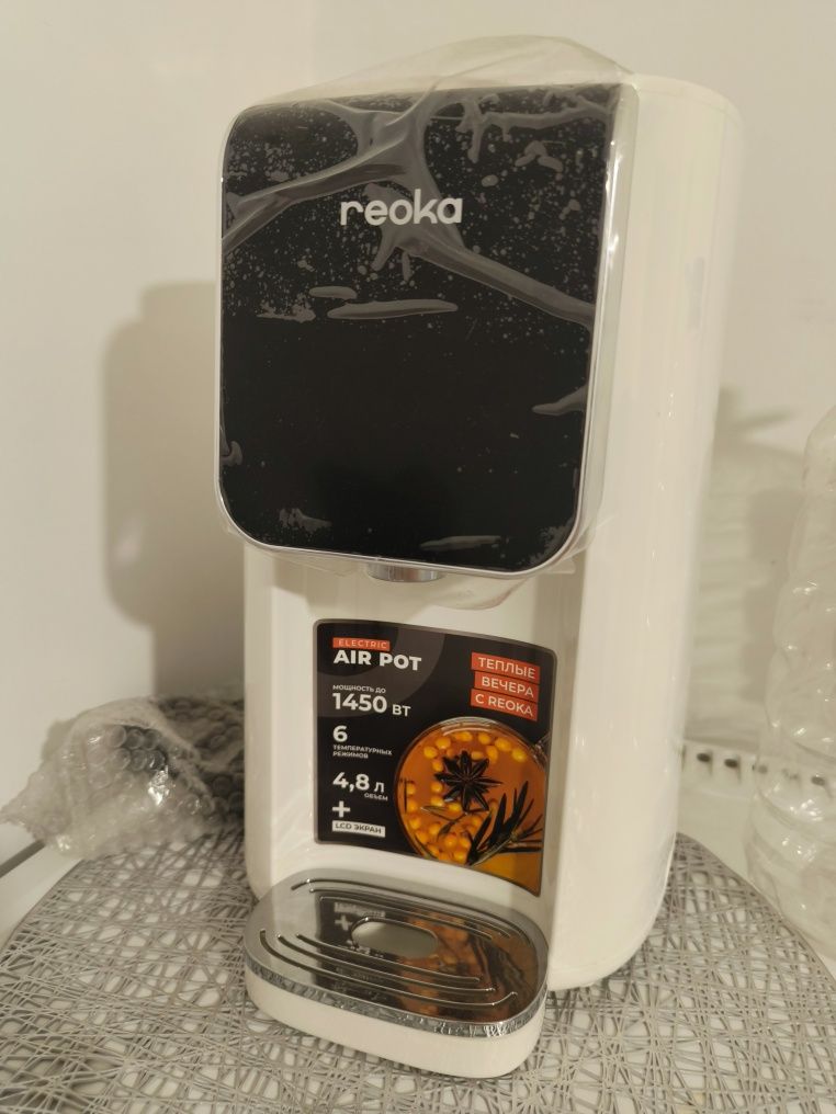 Продам новый термопот Reoka 4.8 литра