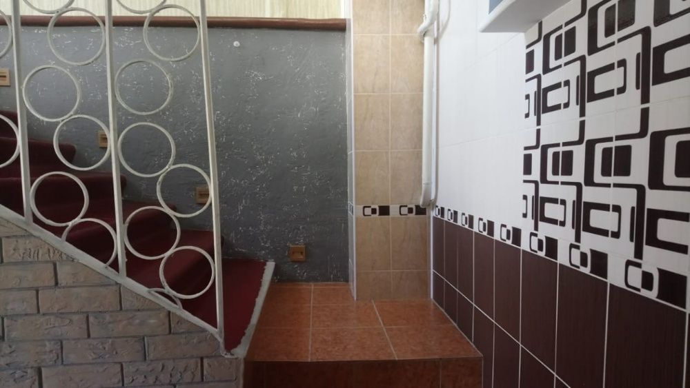 5-комнатный дом, 2х этажный, Кабанбай батыра 127 Б