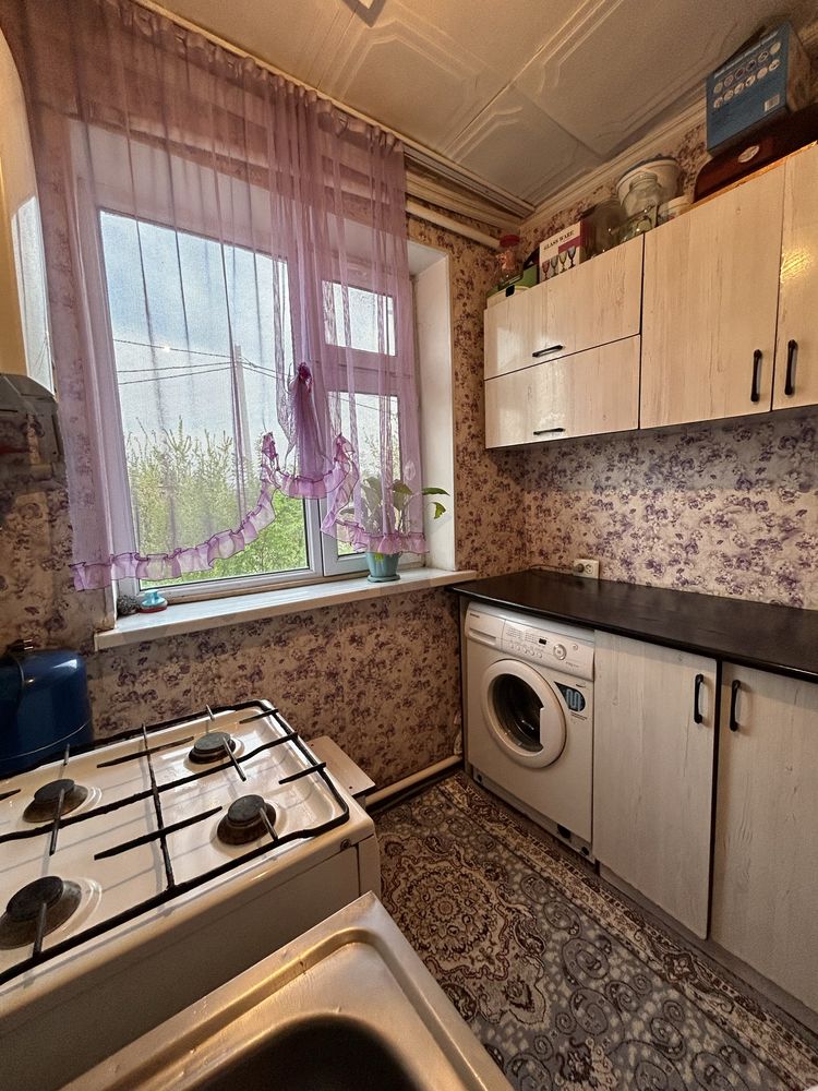 Срочно продам 2-х комнатную квартиру