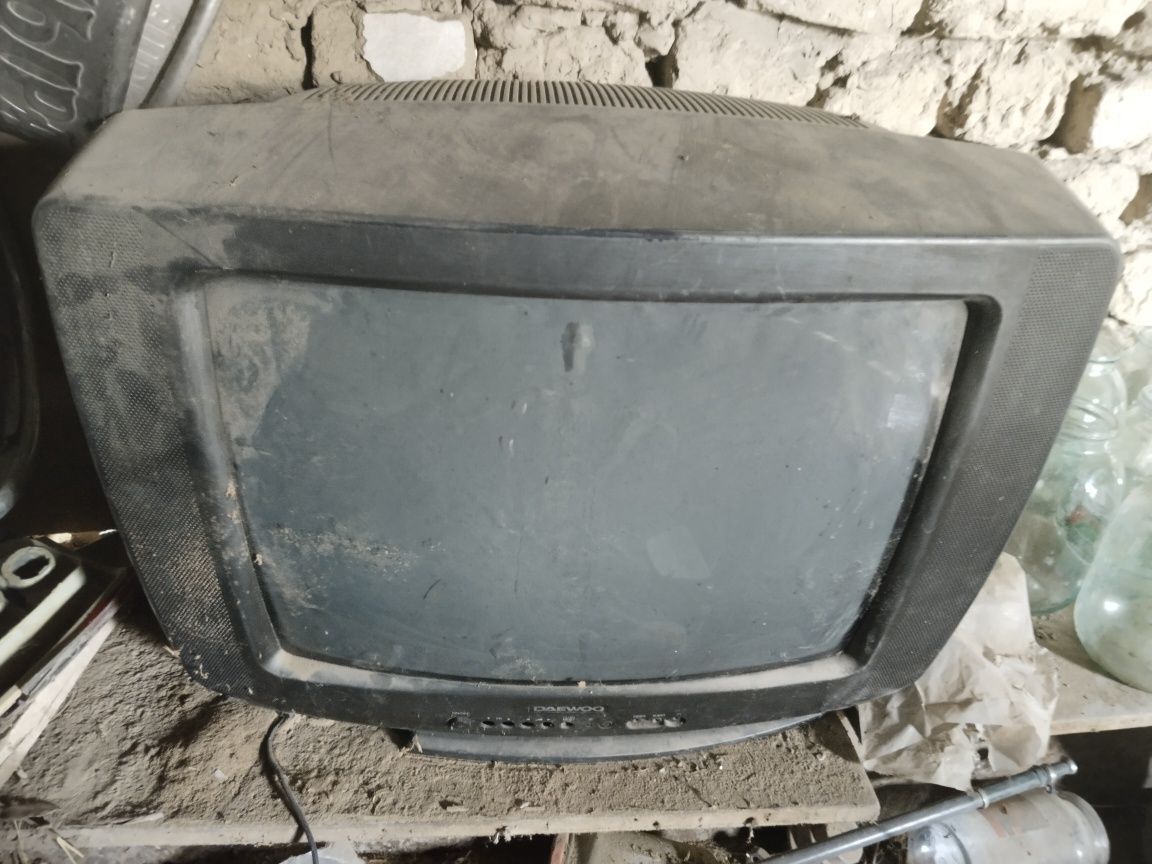 Телевизор lj буу 5000ға беремін трансформатор питания  бесмыңға